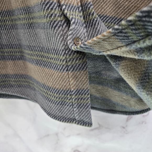 Vissla Shirt Mens Medium Brown Gray Fleece Stripe Button Up Long Sleeve Shacket - Picture 5 of 13